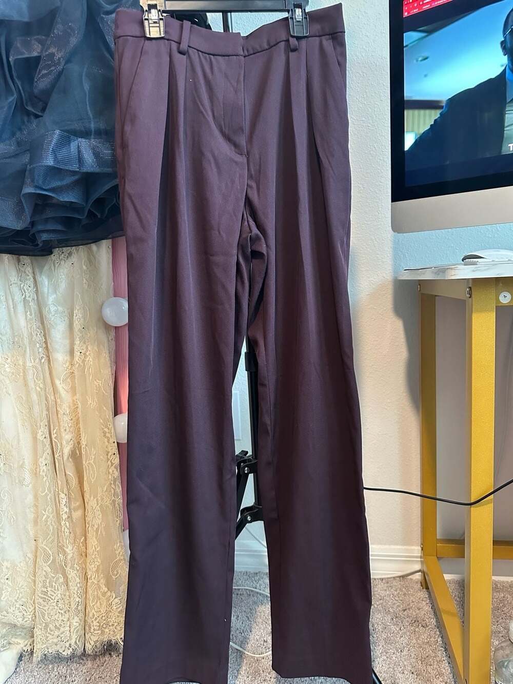 H&M Dark Brown Pleated Pants Size US 6